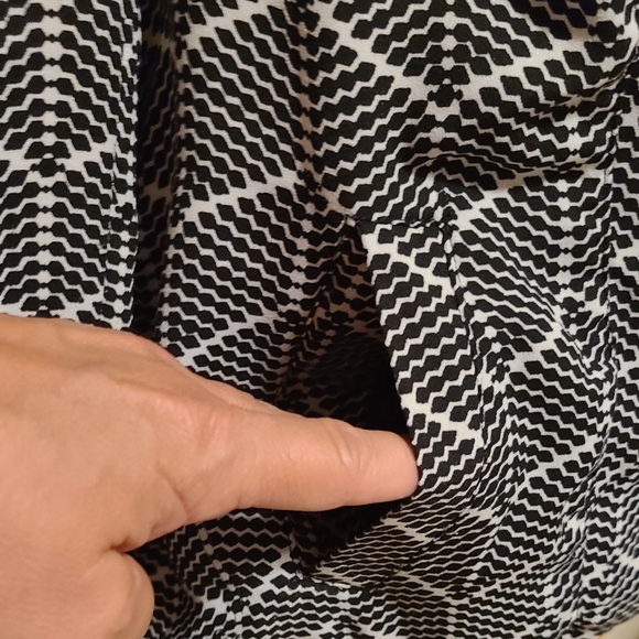 Beautiful Roz & Ali Blouse - Picture 3 of 6